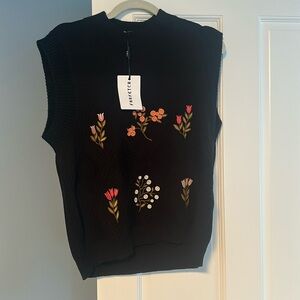 Red Valentino knit embroidered sweater vest. Size M. NWT.